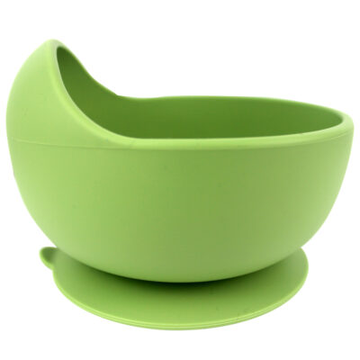 Rond groen-kleurig siliconen bakje met zuignap, speciaal ontworpen voor baby's en peuters om zelfstandig te leren eten. Het zachte materiaal en de antislip zuignap maken het veilig en praktisch in gebruik.